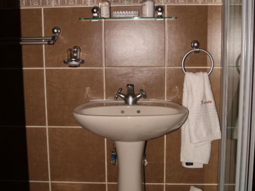 Ruresta Guesthouse Bloemfontein Extérieur photo