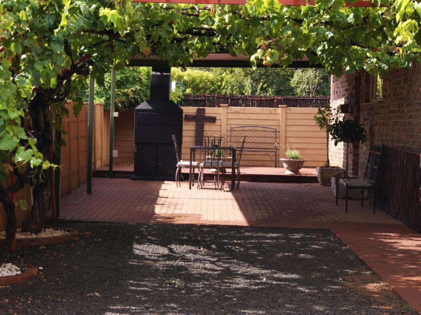 Ruresta Guesthouse Bloemfontein Extérieur photo
